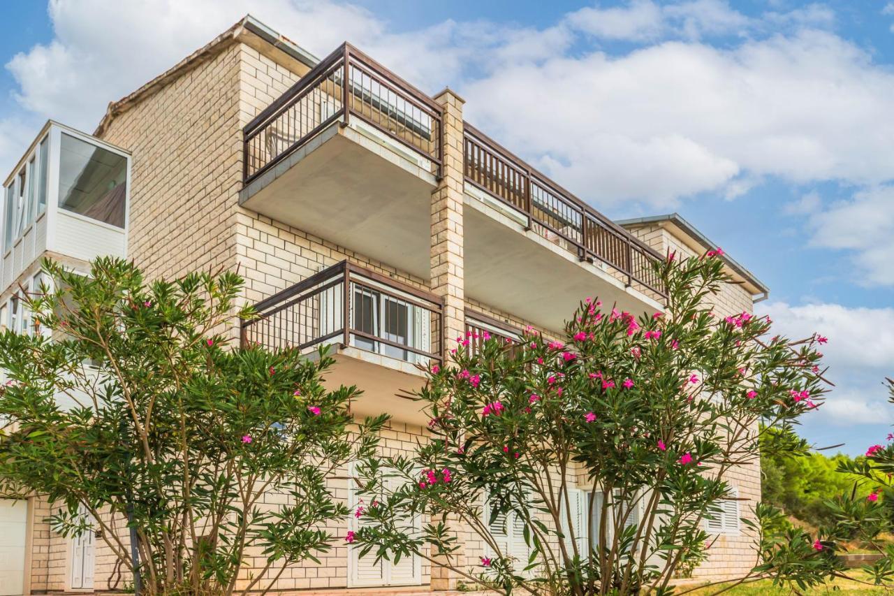 Paramount Apartment *
