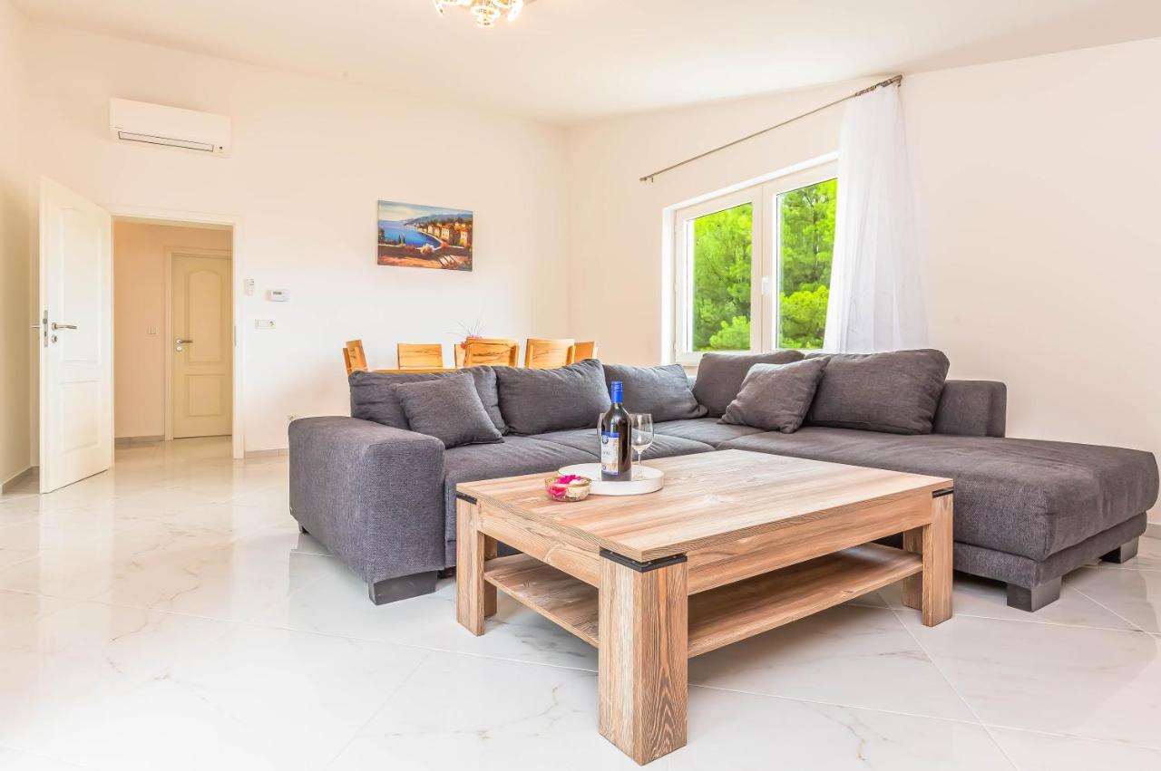 Paramount Apartment Dugi Rat