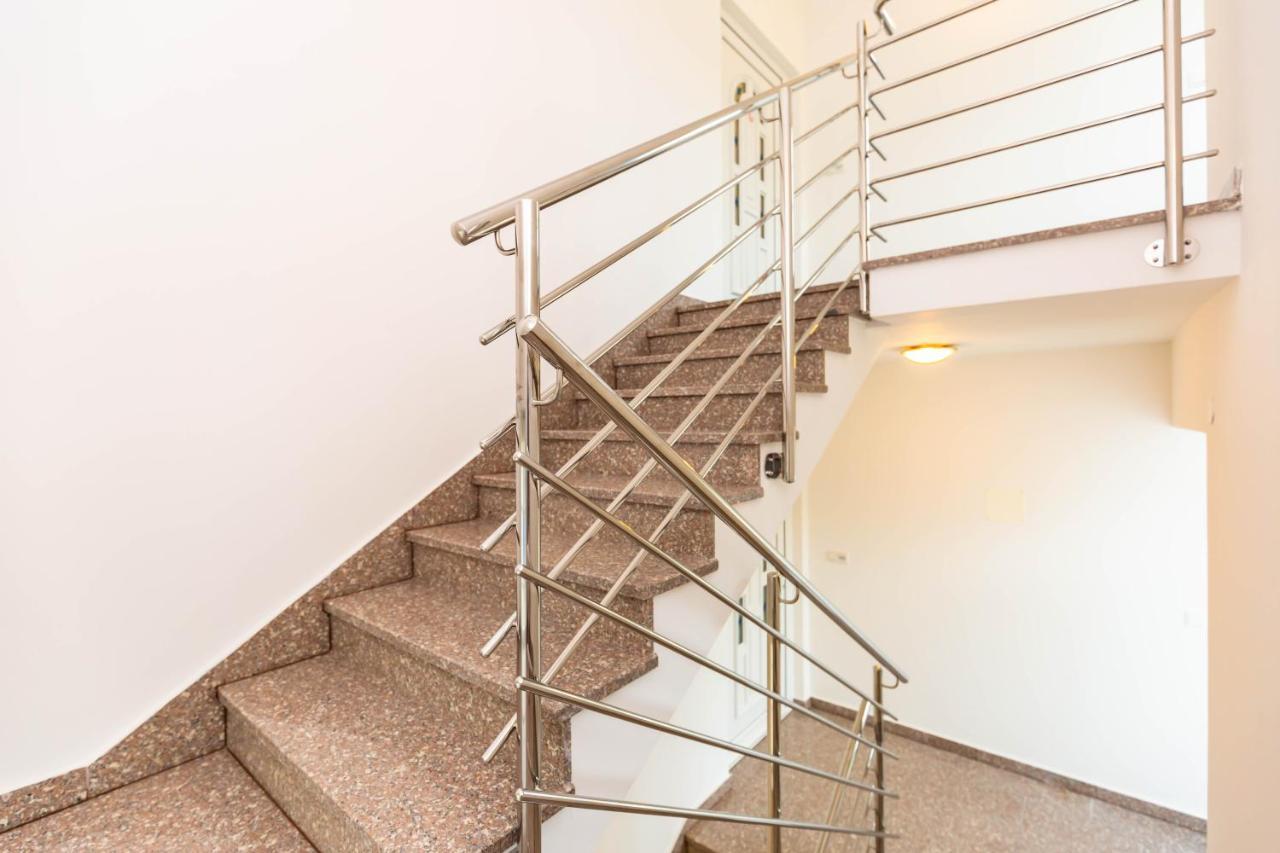 Apartment Paramount *