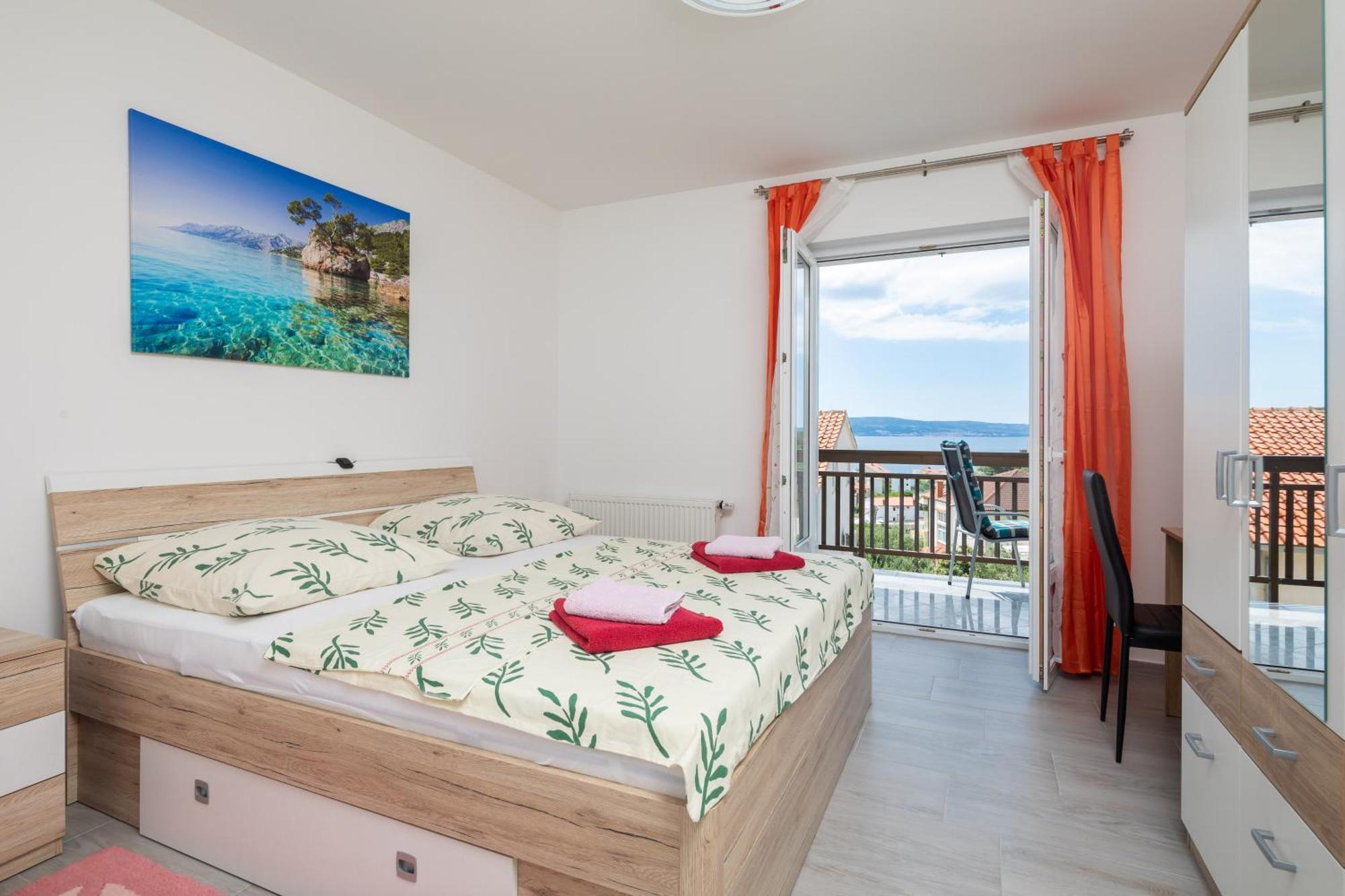 Paramount Apartment