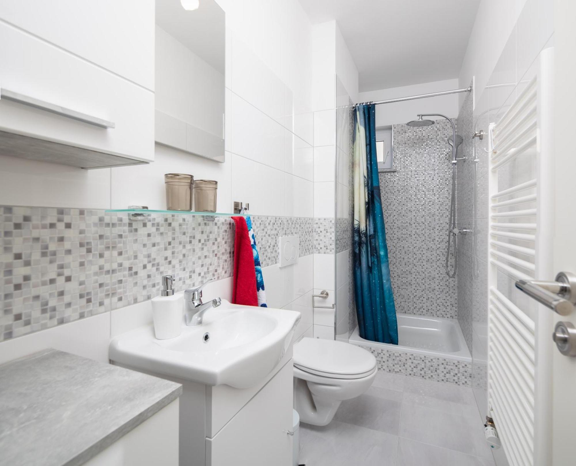 Paramount Apartment